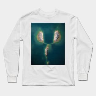 Definitely Three little islands in a lake – Minimalist Landscape Photography Long Sleeve T-Shirt